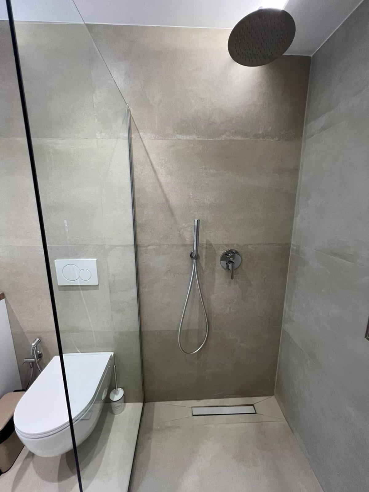 Anna'S Blloku Apartment تيرانا المظهر الخارجي الصورة