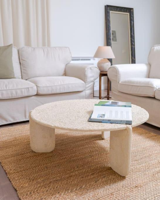 Anna'S Blloku Apartment تيرانا المظهر الخارجي الصورة