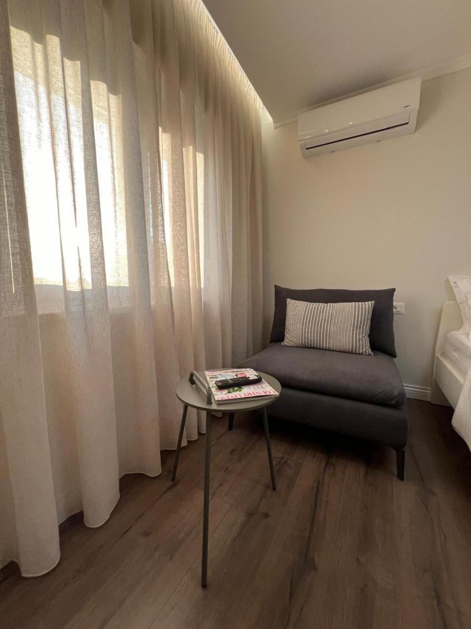 Anna'S Blloku Apartment تيرانا المظهر الخارجي الصورة